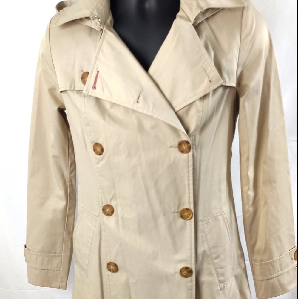 Tommy Hilfiger Trenchcoat; SZ: XS; NWOT
